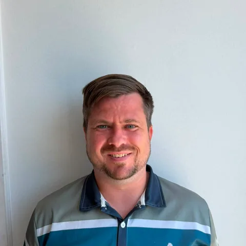 William, New Business Specialist